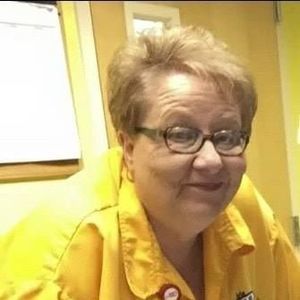 Meet your Posher, Pauline